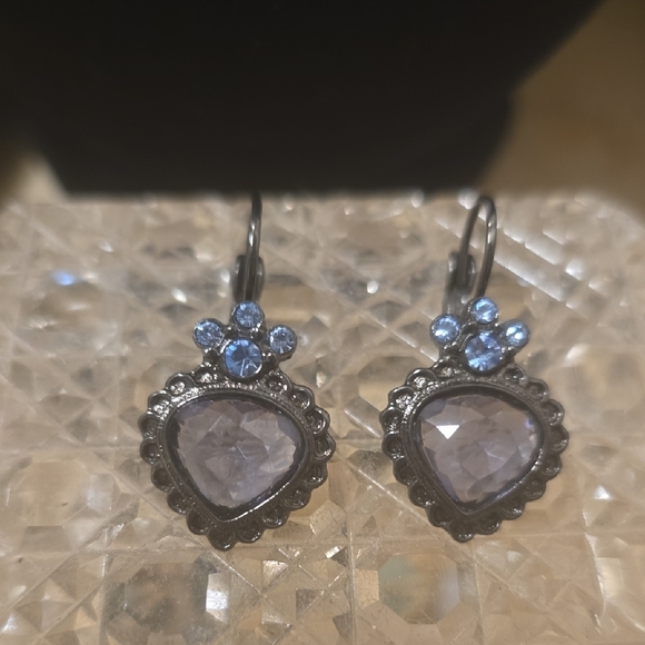 Joan Rivers Jewelry - Joan Rivers Blue Stone Heart Earrings